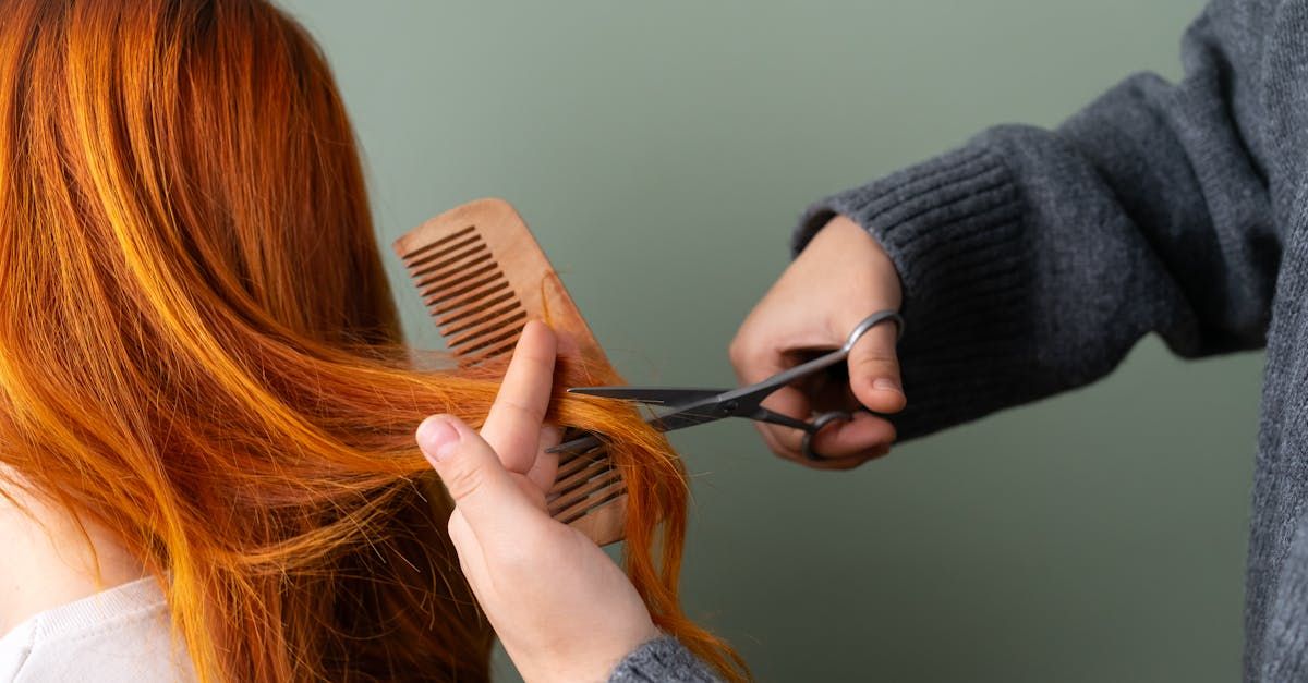 demonstrating scrunch method