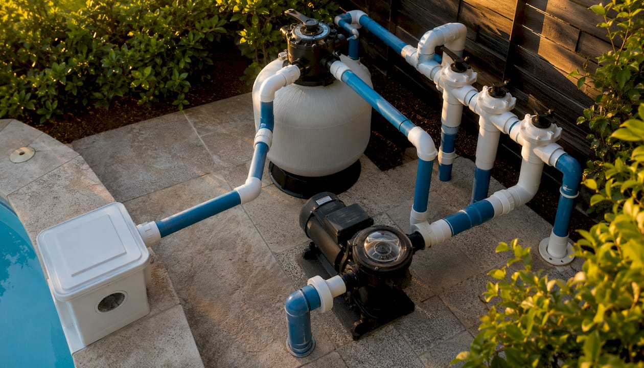 What Is a Pool Skimmer? How It Works and Why It Matters 3 Top view of pool circulation pump and skimmer equipment