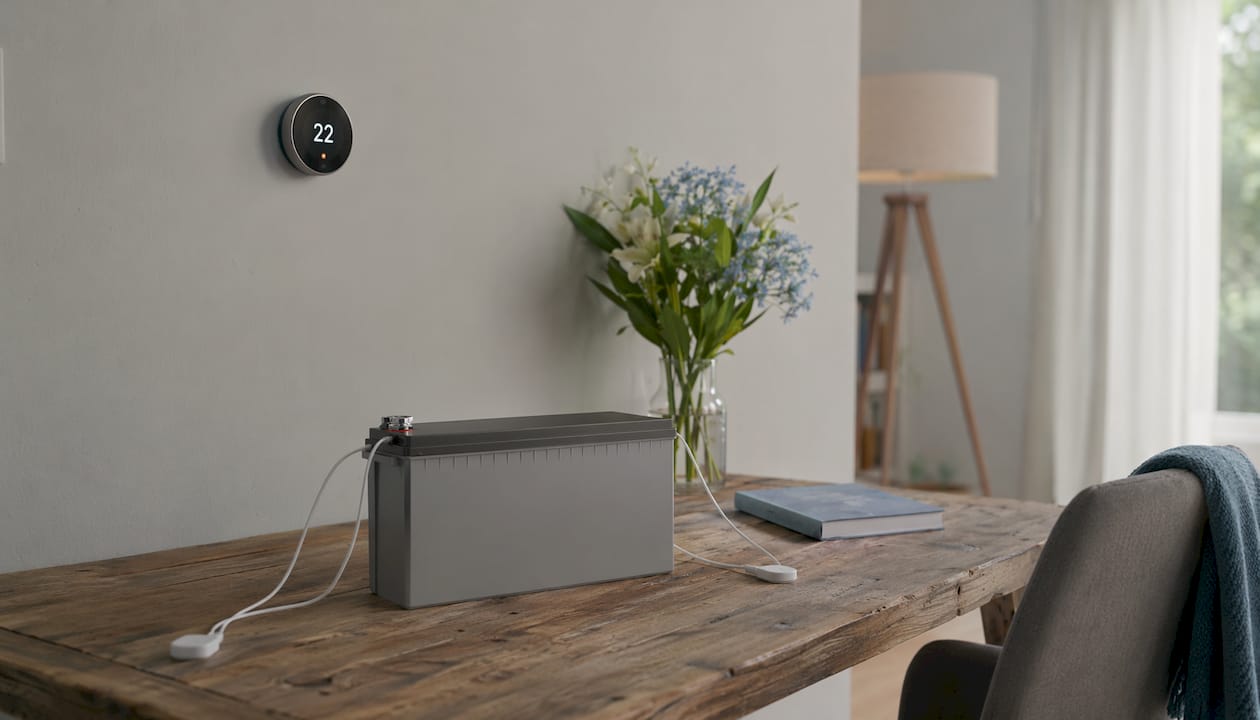 Battery temperature sensor in home setting