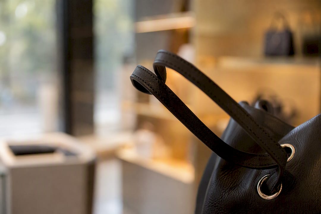 Thin leather double strap detailed view