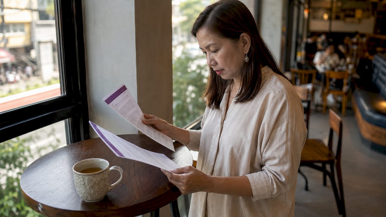 HR manager reviewing emergency care coverage types