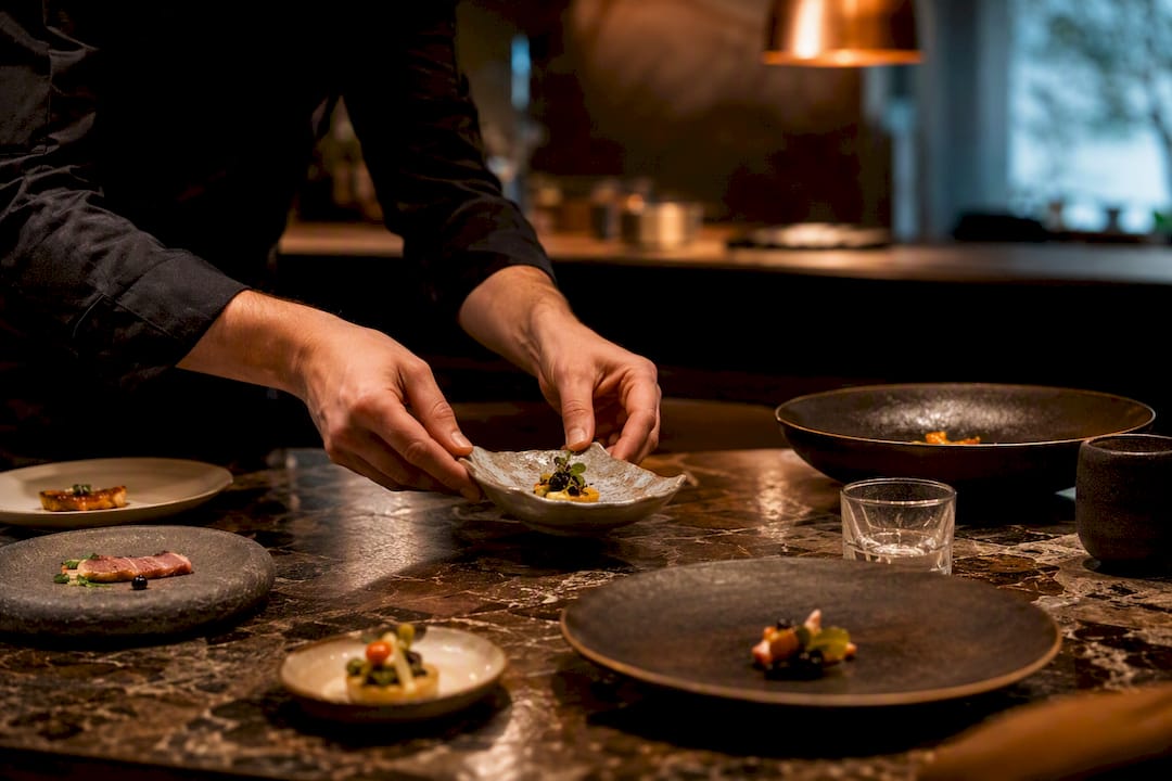Small courses arranged for tasting menu service