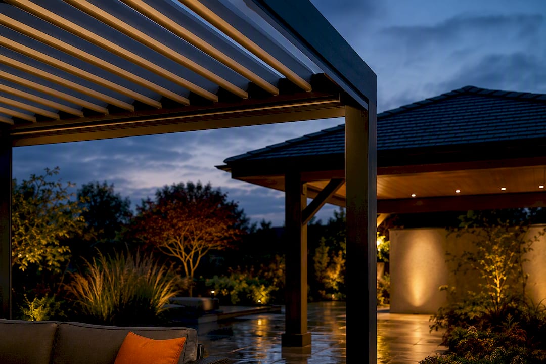 Contrasting garden shelter roof structures