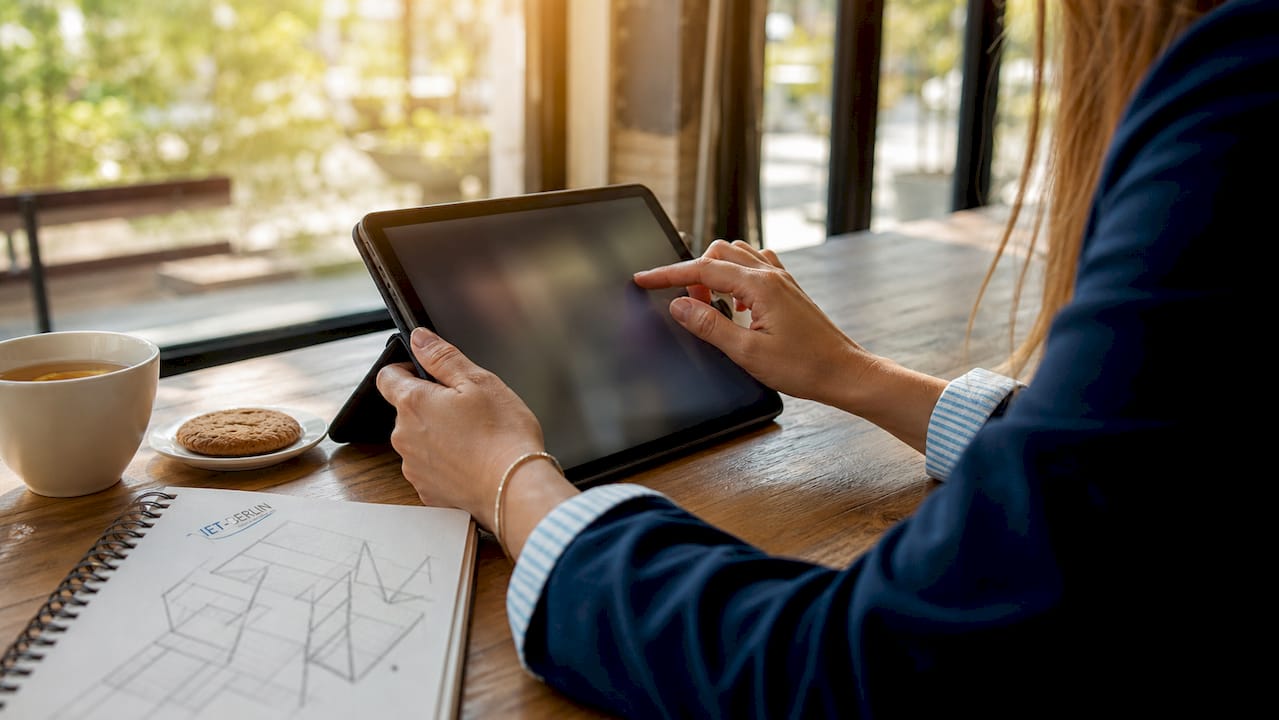 Digitale Arbeitsprozesse im Energiebereich: Effiziente Steuerung per Tablet