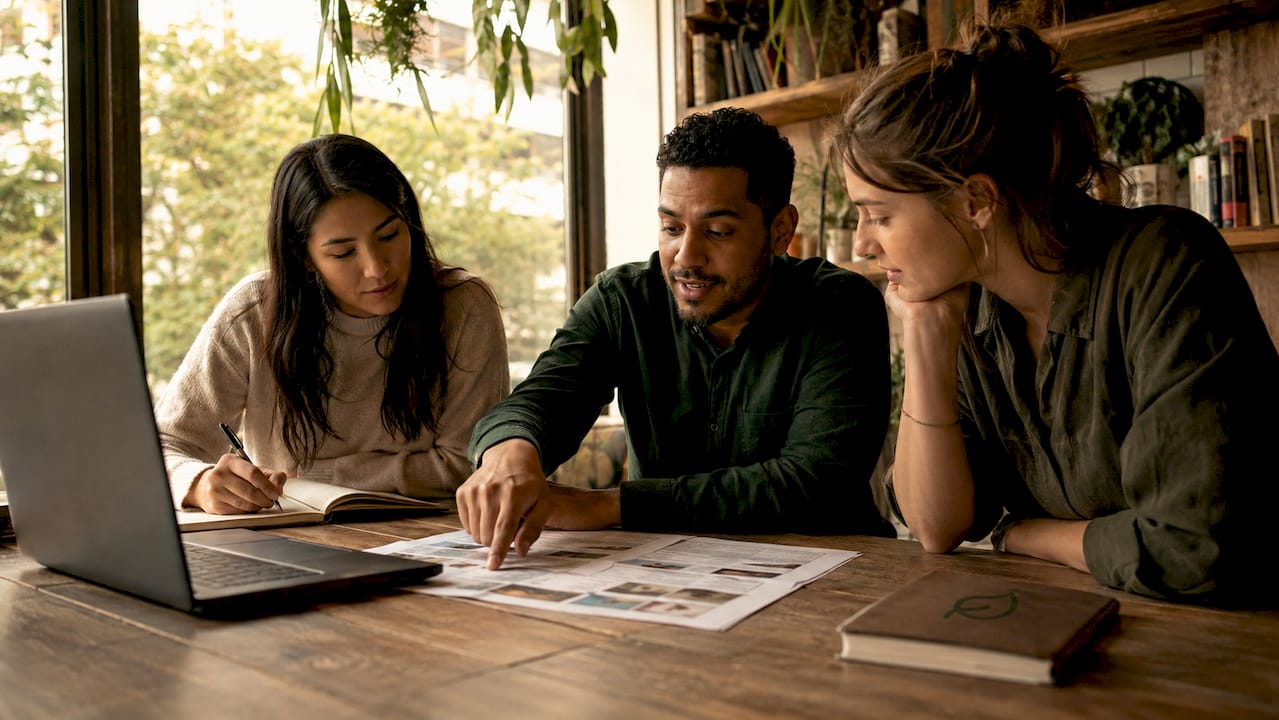 Group discussing therapy type differences