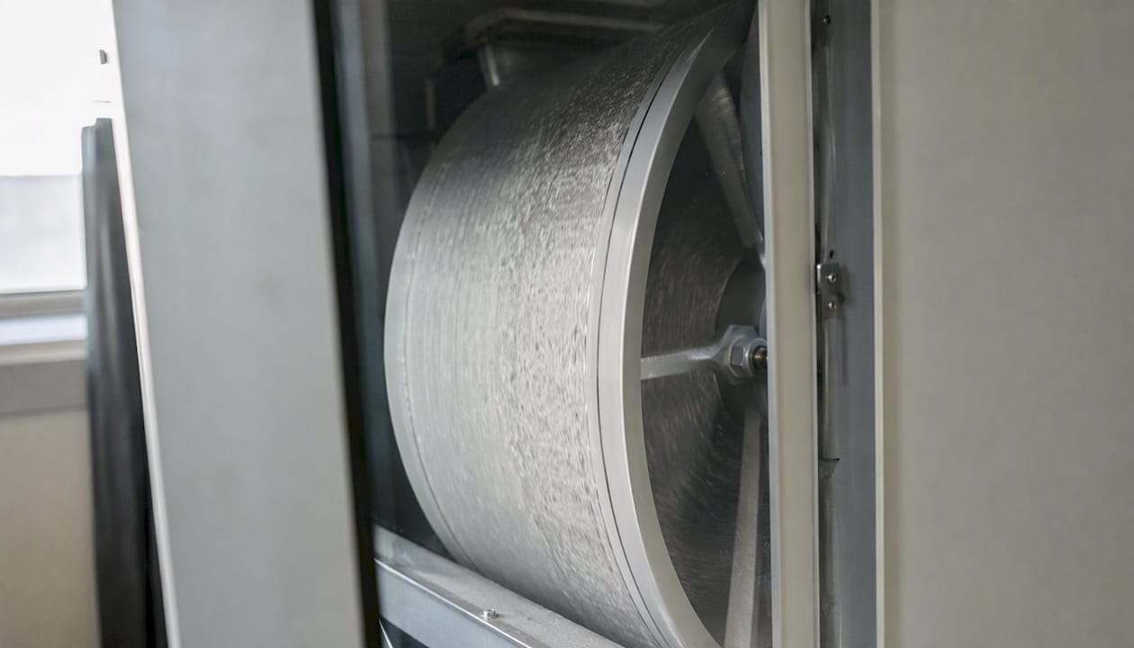 Rotation of desiccant wheel inside dehumidifier