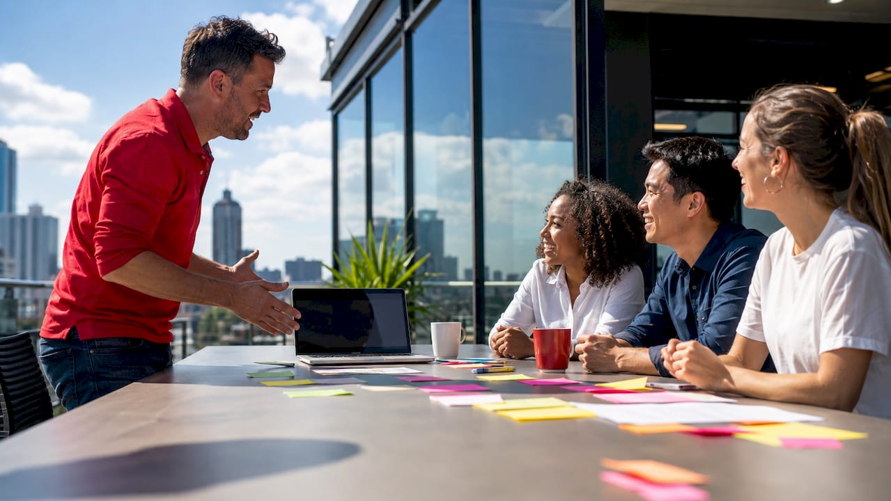 How to Improve Team Communication: A Manager's Guide