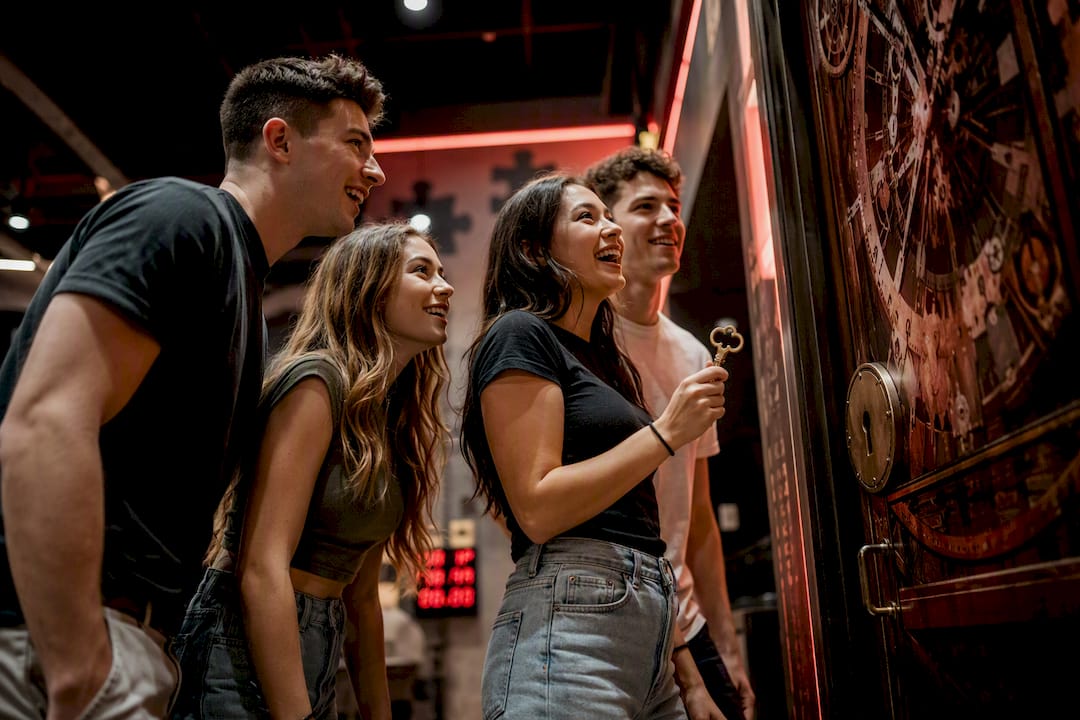 Book an Escape Room Session: Timing, Prep, and What to Expect