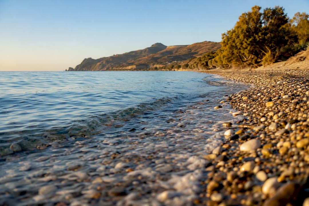 Plaža na grškem otoku s tihim oceanom