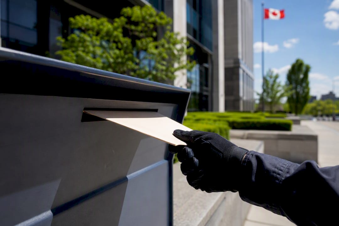 Court Documents Apostille Canada: Where to Send Yours