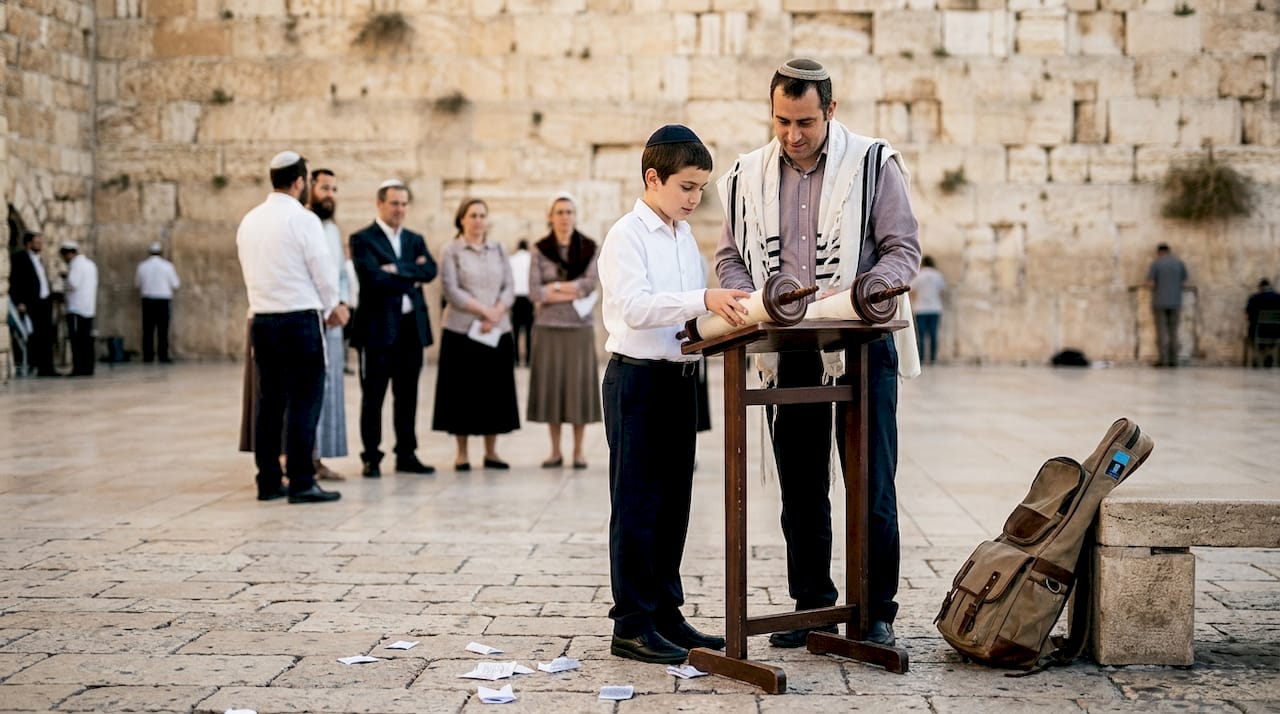 Candid Western Wall Bar Mitzvah with Torah reading