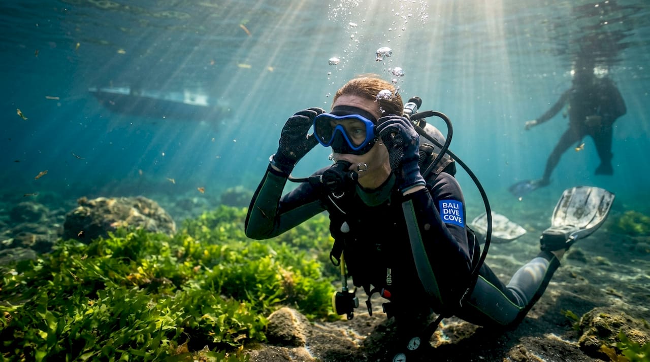 Diver practicing safe slow breathing underwater