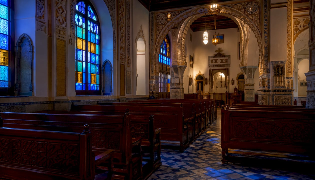 Morocco Jewish Heritage Guide: Sites, History & Culture 3 Interior view of Moshe Nahon Synagogue Tangier