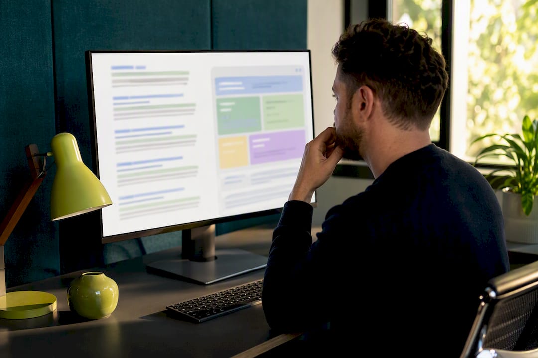 Analyst studying AI search retrieval results