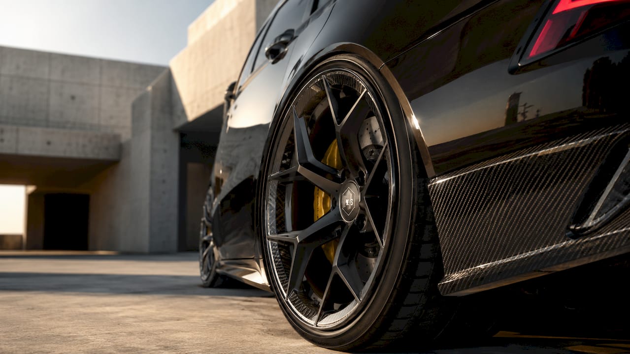 Forged concave wheel fitment on BMW M5 G90