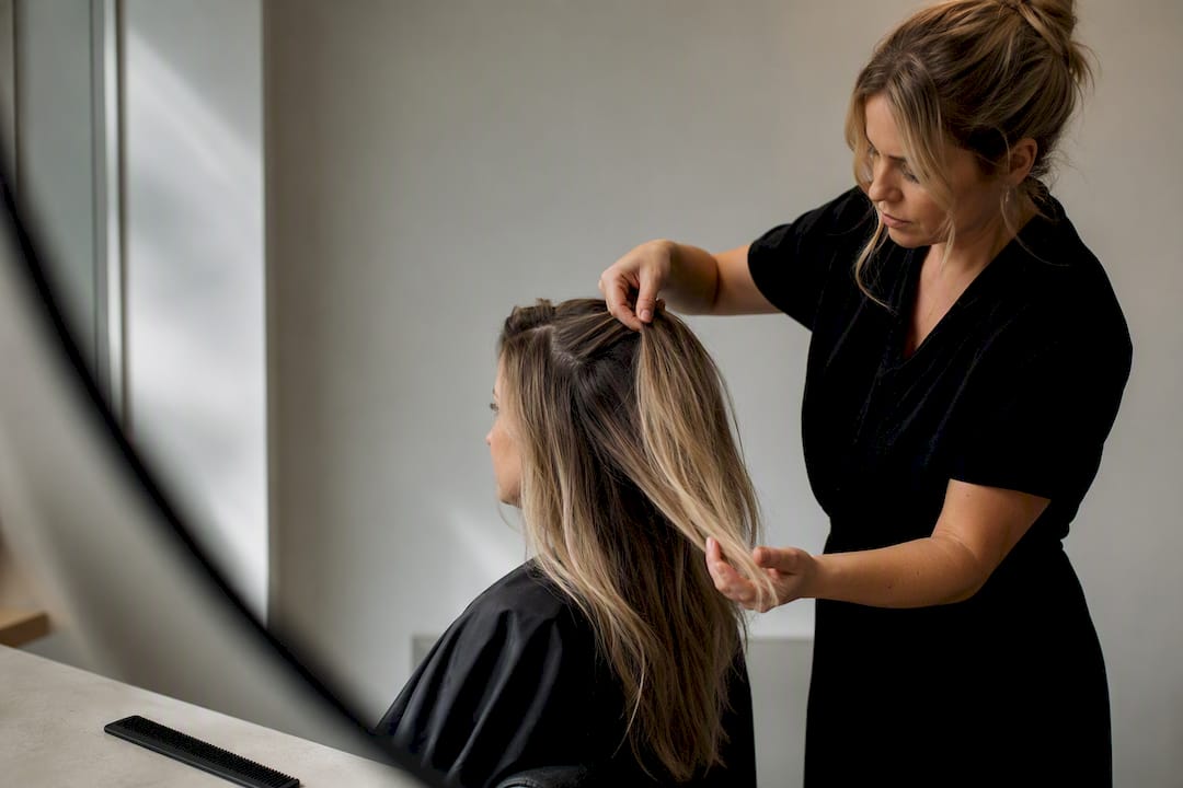 Ansatz nachwachsen lassen bei Balayage im Salon