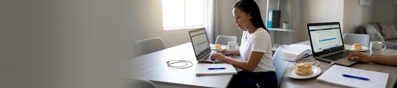 Bookkeeper studying for South African exam
