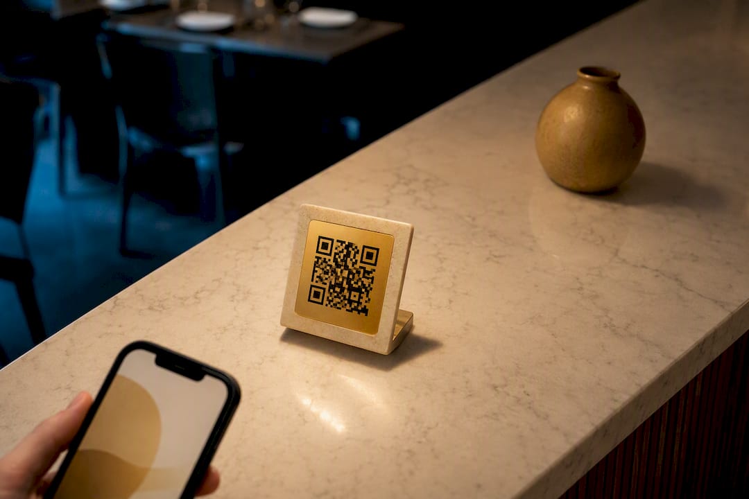 QR menu marker on restaurant counter