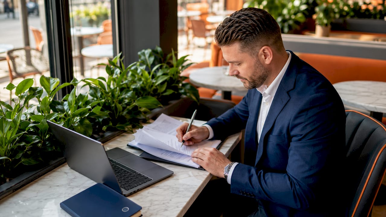 Advantages of leasing vs buying industrial property in the GTA