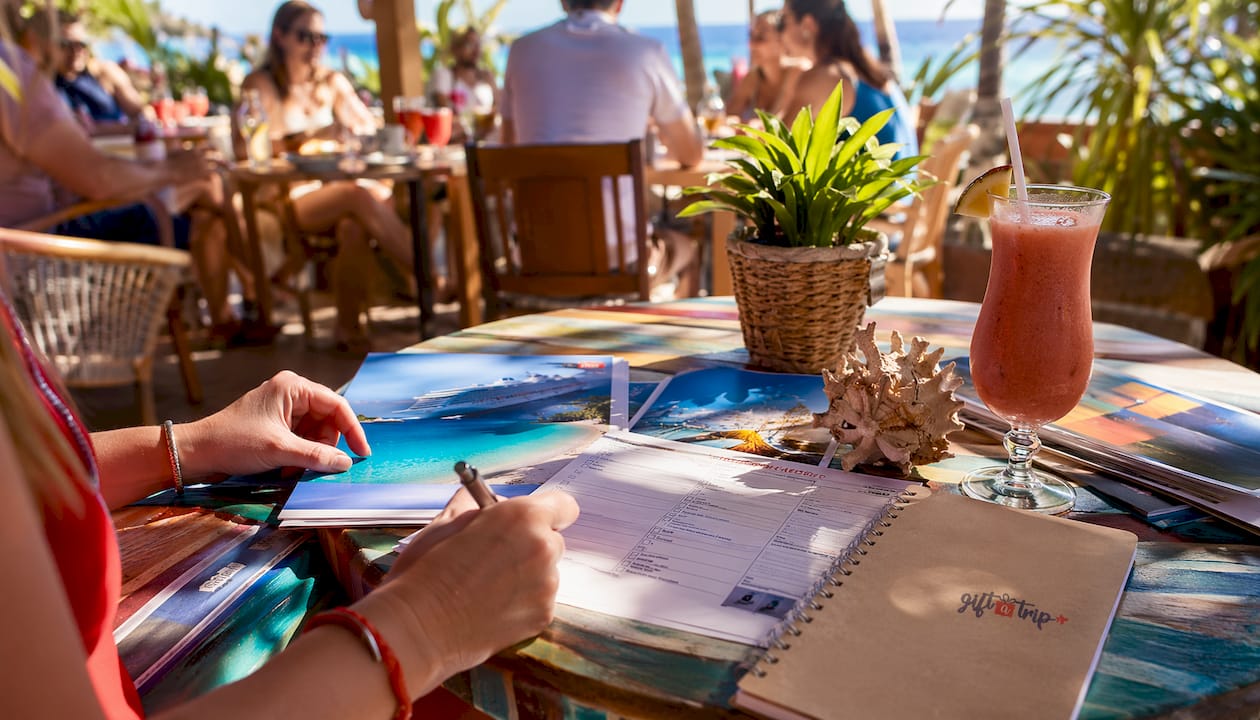 charitable auction travel workflow: your 2026 guide 3 hands planning charitable auction travel packages