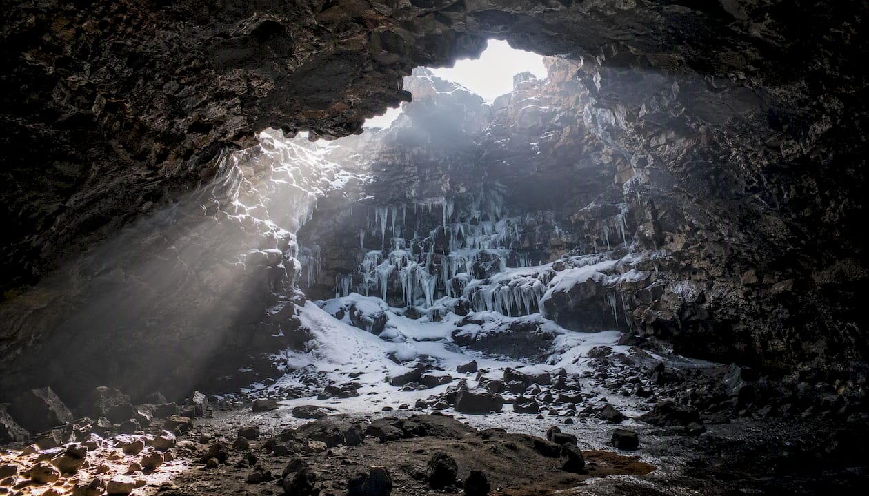 Collapsed basalt roof skylights in lava tube