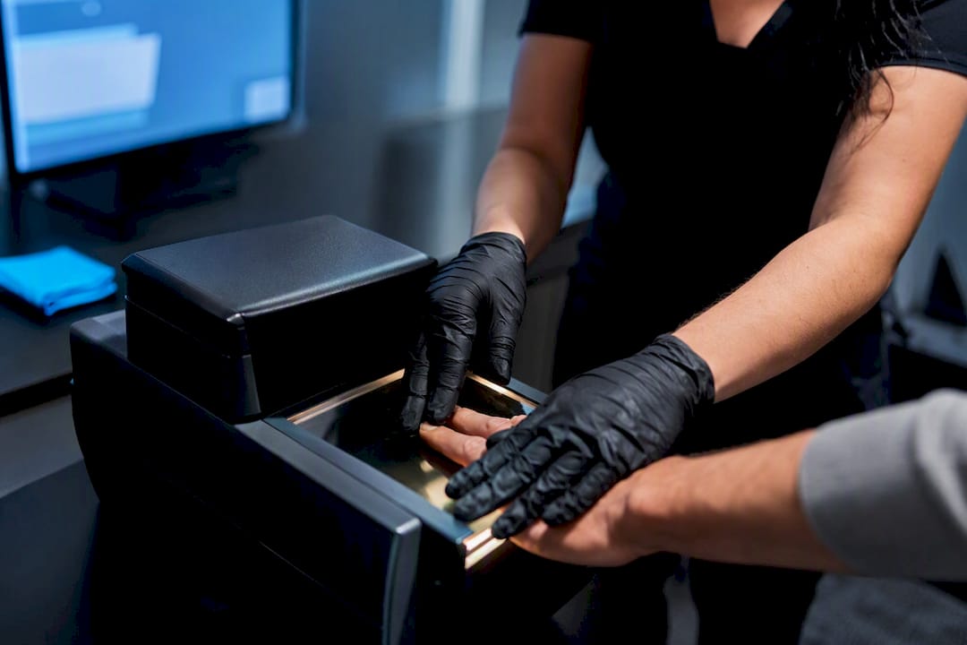 Avoid Rejections: U.S. Out of State Fingerprinting, State Rules & Clinics