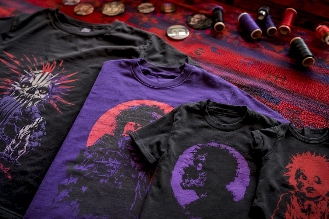 Close-up of print scale on various tee sizes