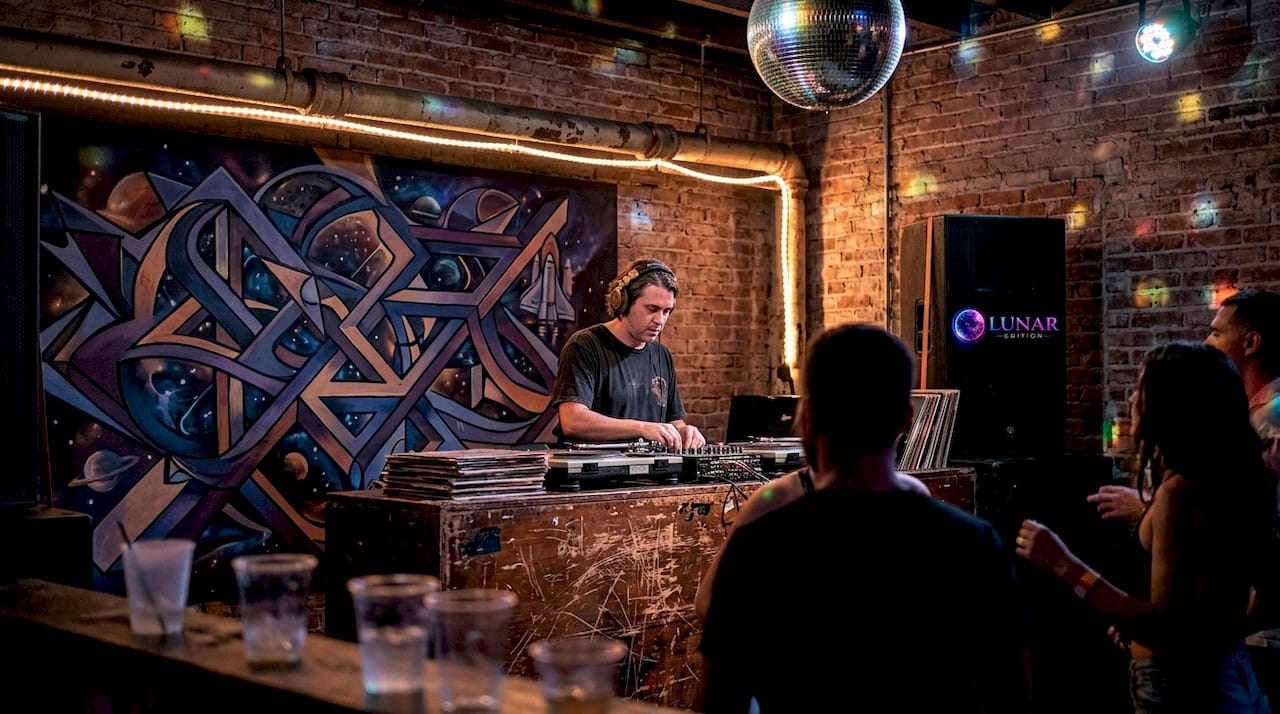 DJ and underground crowd at Wynwood club