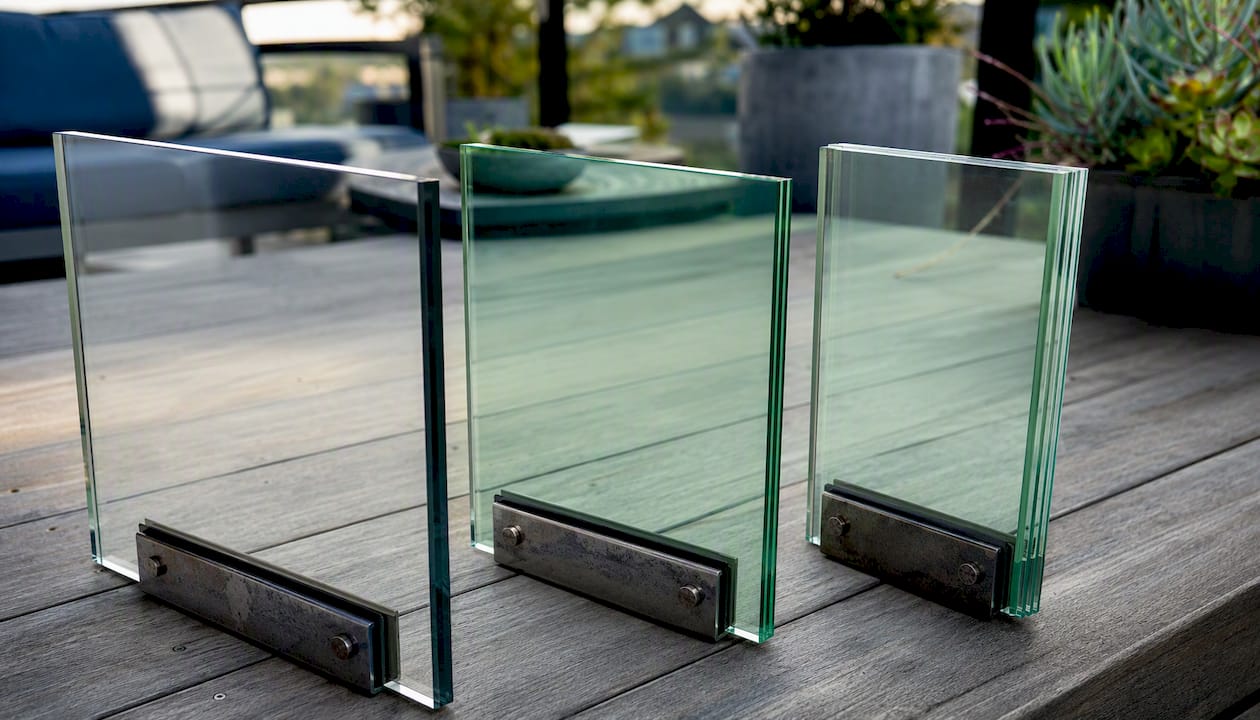 Edges of tempered, low-iron and laminated glass panels
