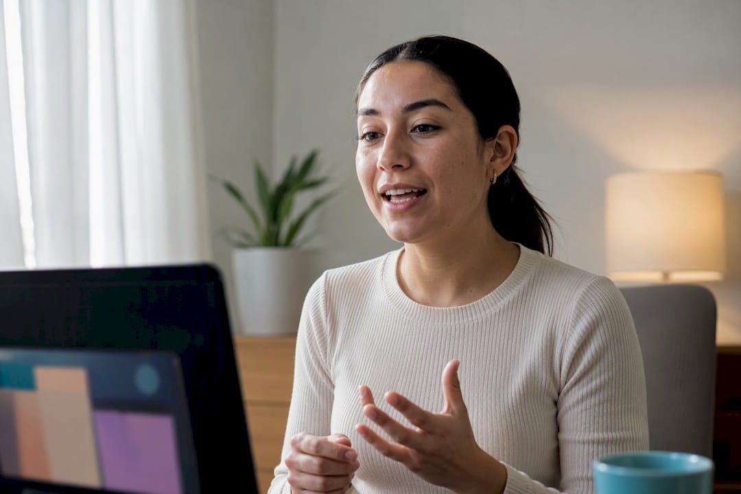 Candidata realizando una videoentrevista asincrónica