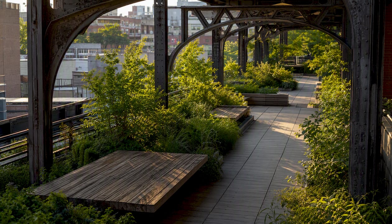 10+ Examples of Adaptive Reuse Projects Worth Bookmarking Elevated park on reused rail line