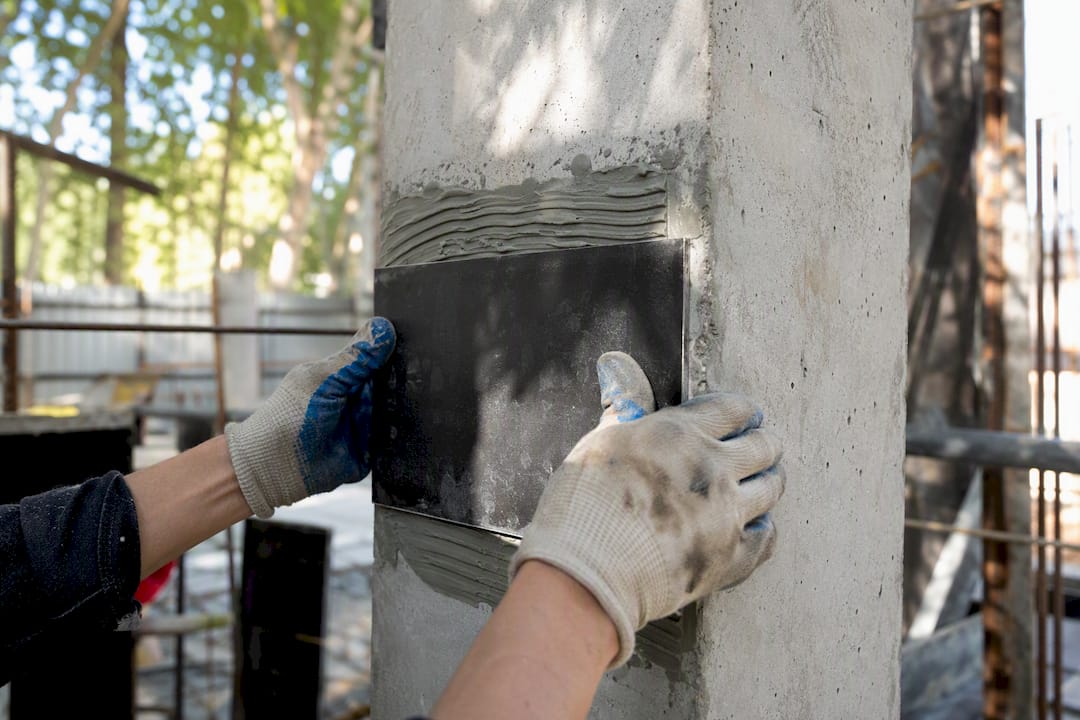 Steel plate bonding on concrete beam detail