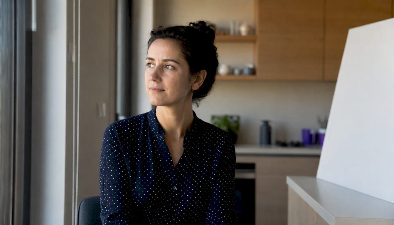 DIY headshot lighting with window and reflector