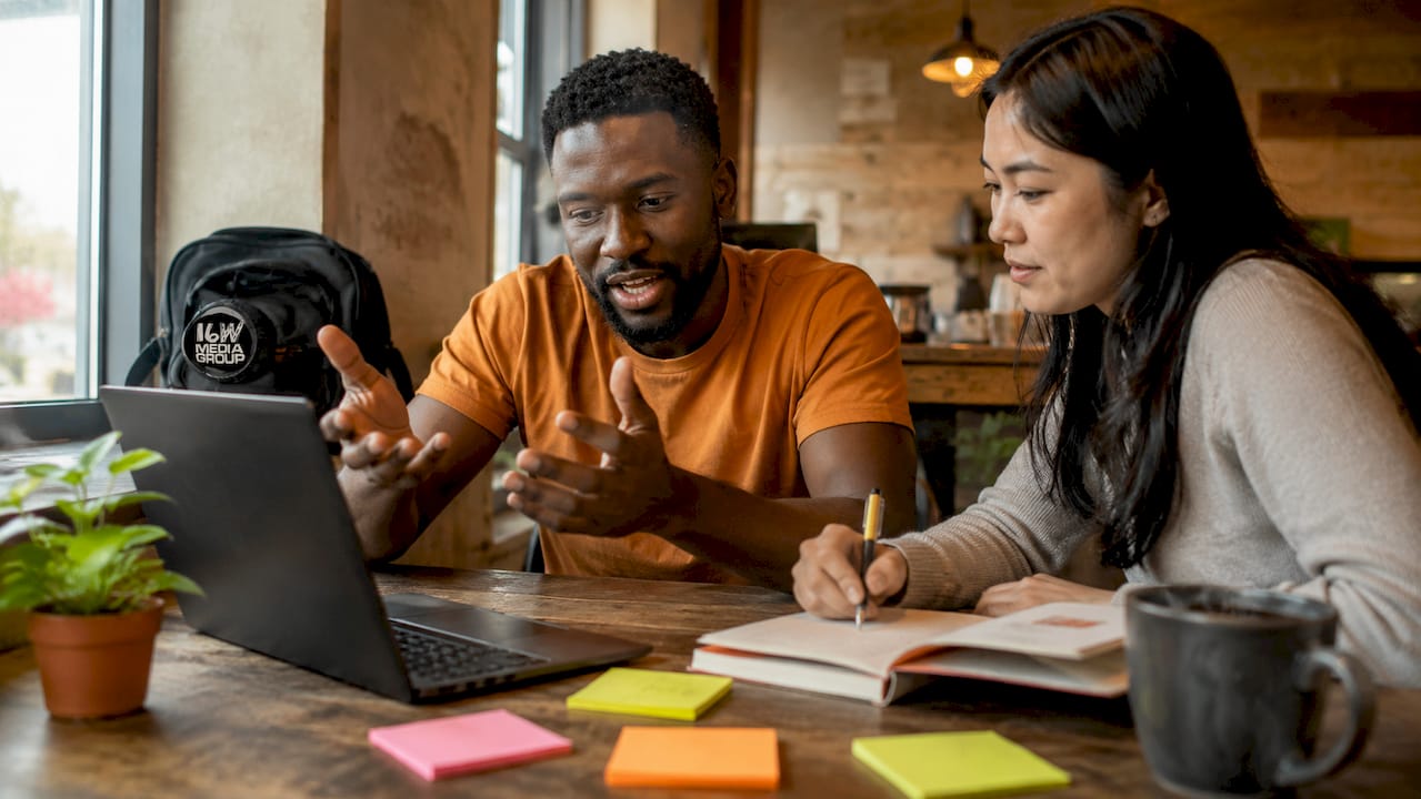 Team planning digital marketing package