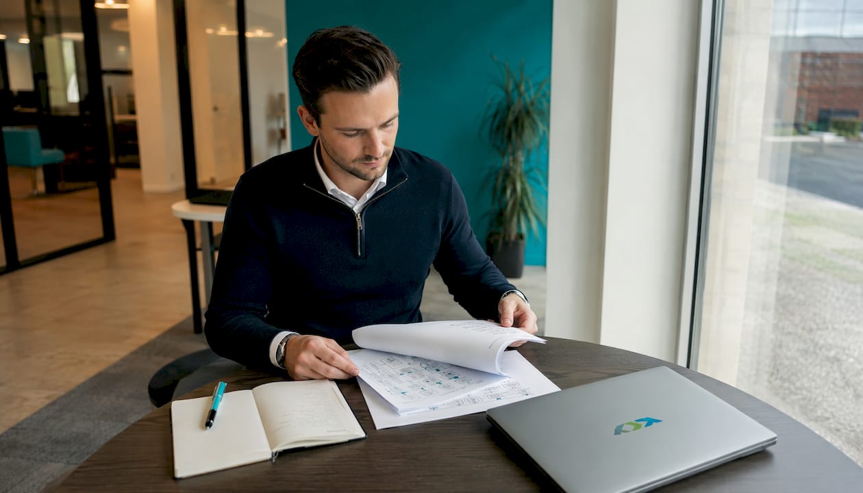 De proceseigenaar treft de nodige voorbereidingen voor de procesaudit.