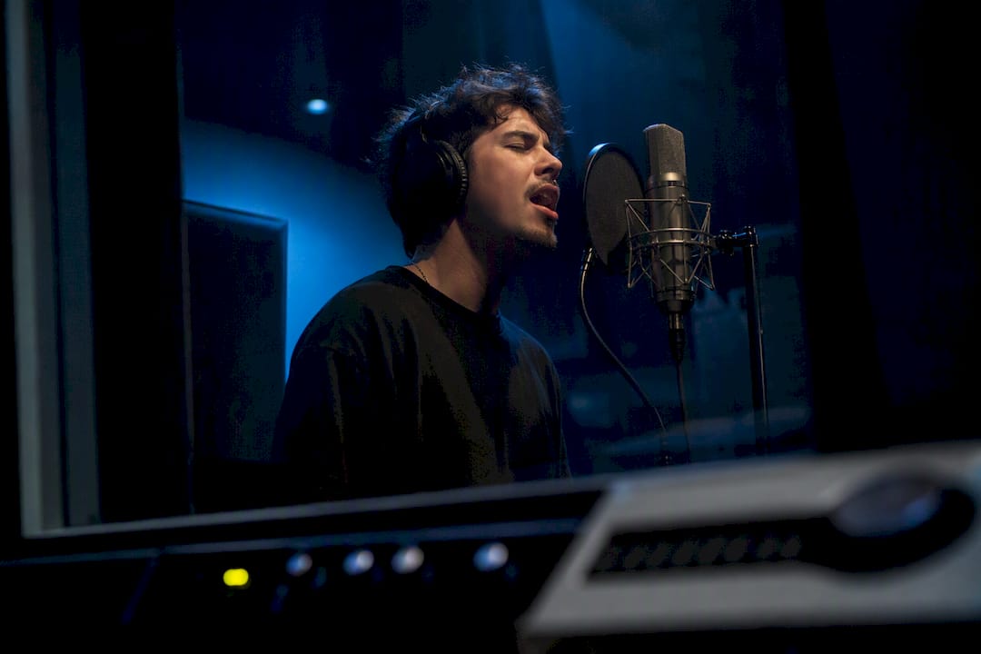 Vocalist monitoring during studio tracking
