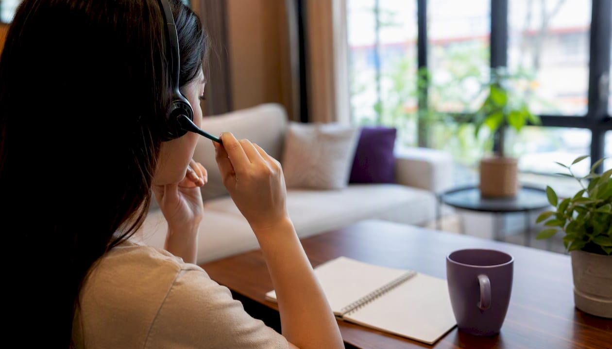Hands wiring headset in staffing environment