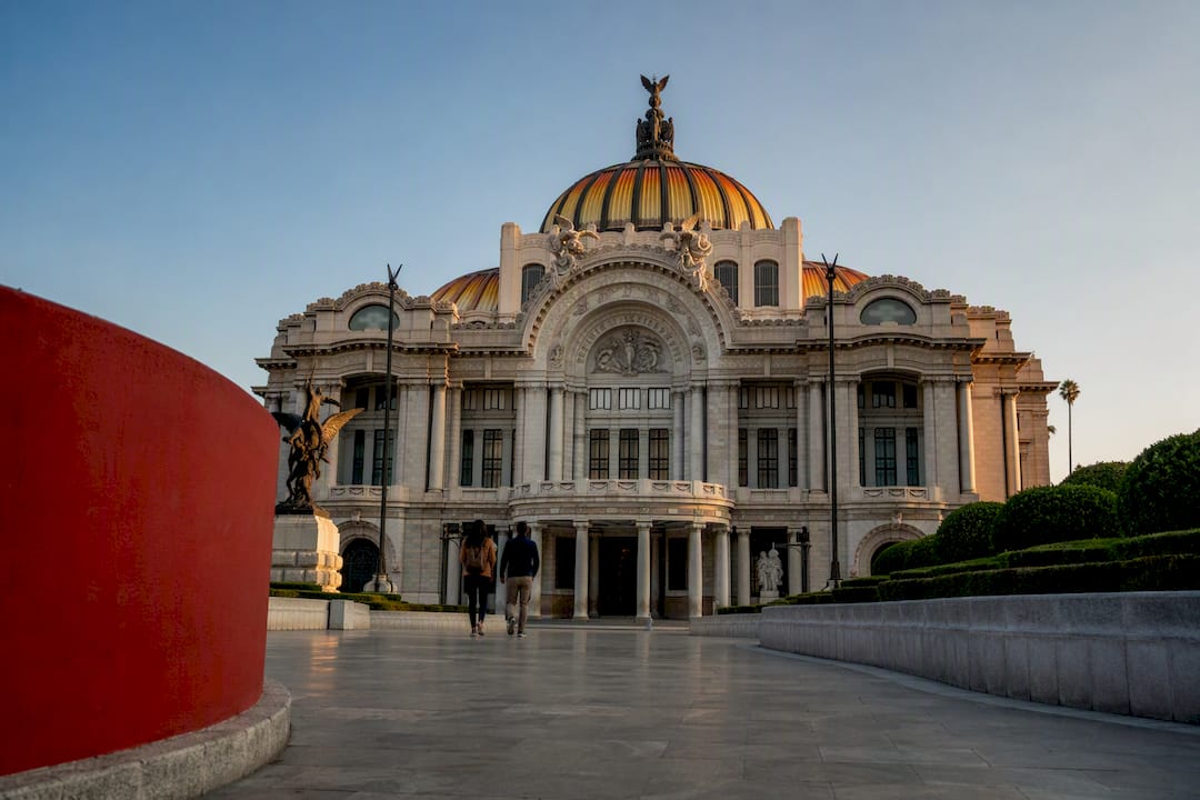 Palacio de Bellas Artes at evening