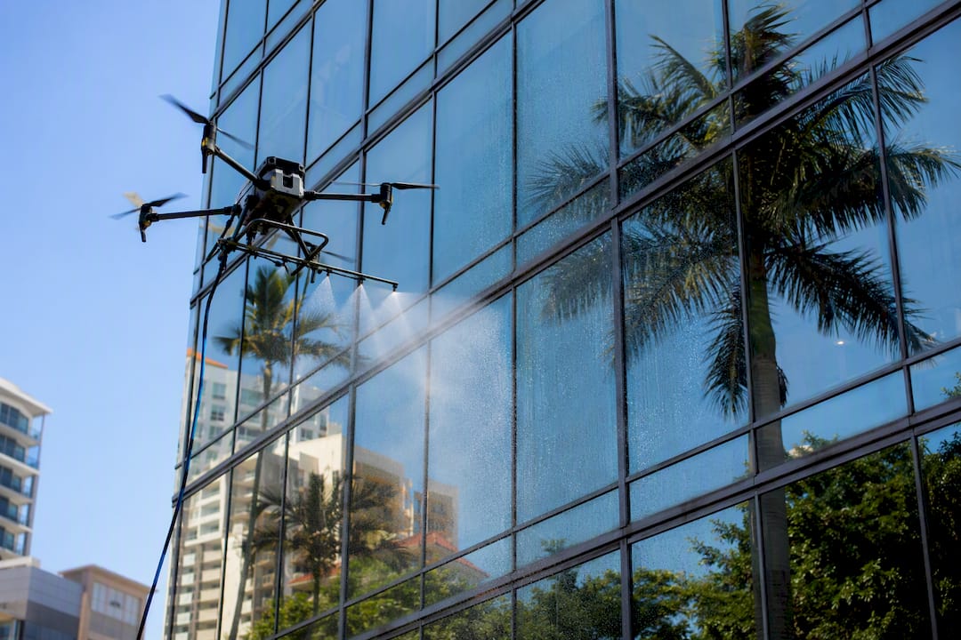 Commercial Window Cleaning Cost in South Florida for 2026