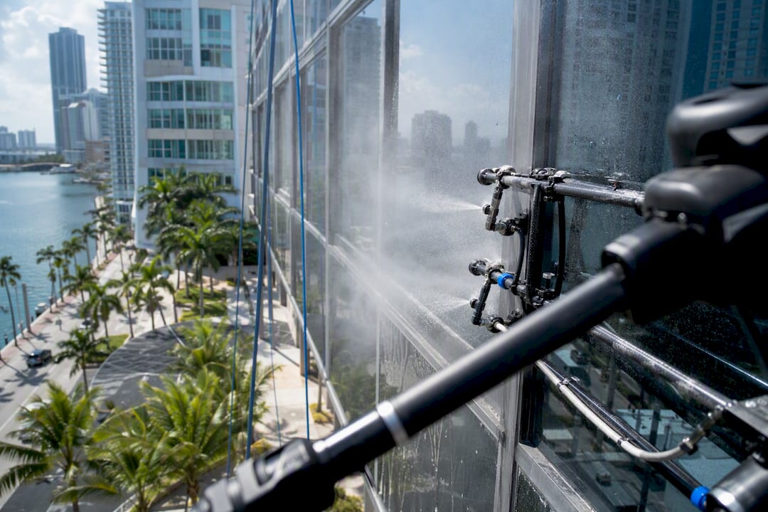 South Florida Owners: General Liability vs Umbrella for $1.8M Lawsuits