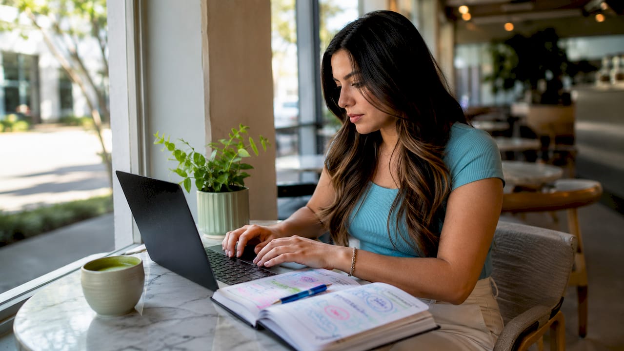 Digital marketer working on local SEO strategy