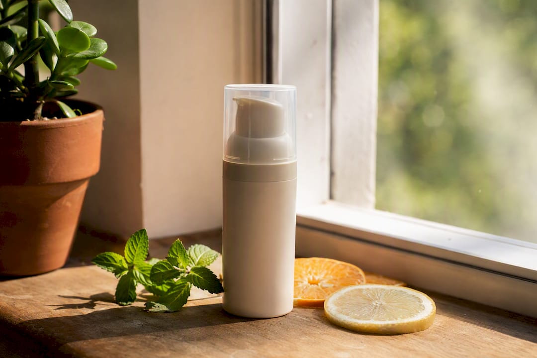 Opaque serum bottle protecting antioxidants on terracotta