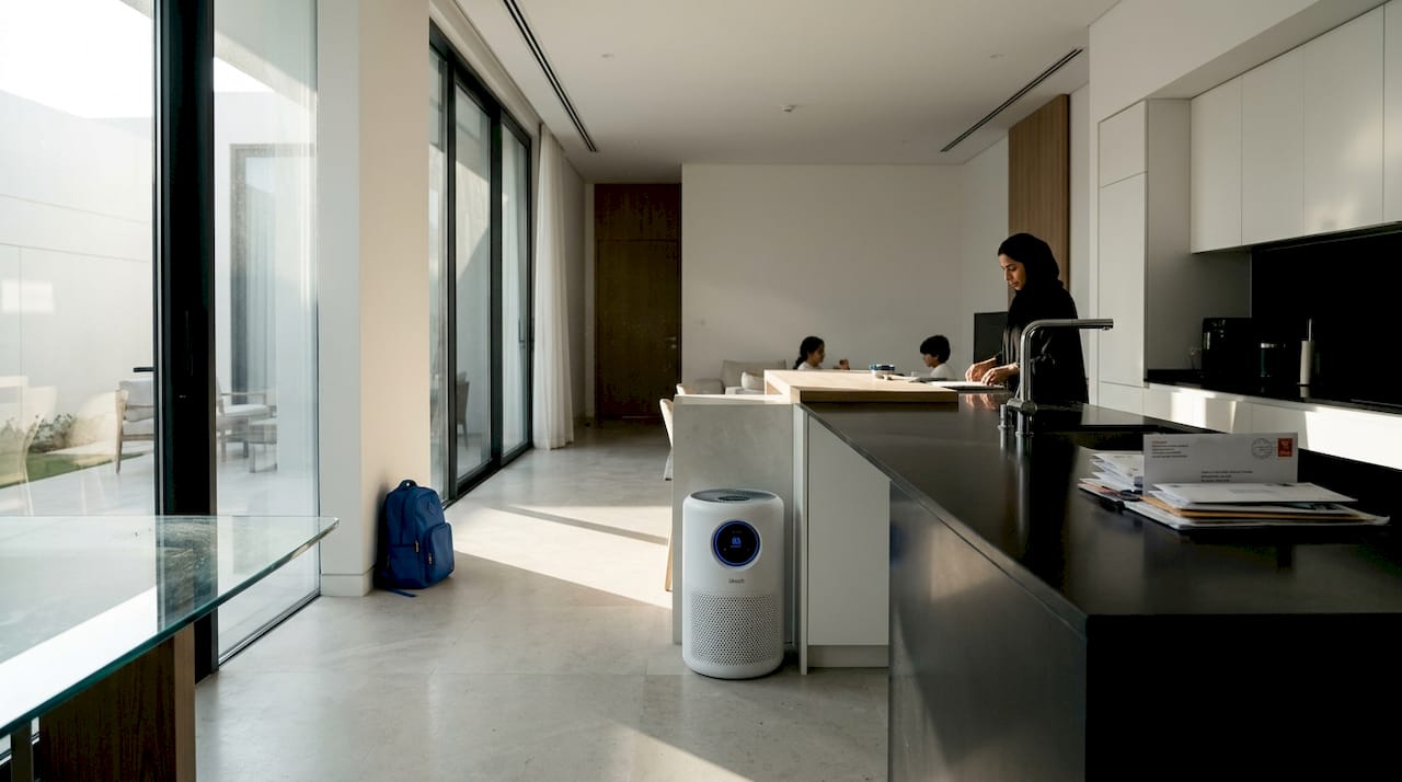 Levoit Core 600S air purifier in open family room