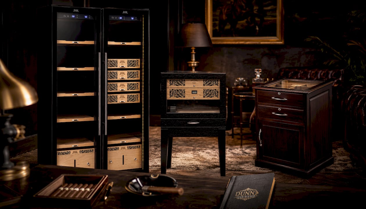 Humidor Supreme® 9200 Series Double-Door Electronic Humidor (Black)