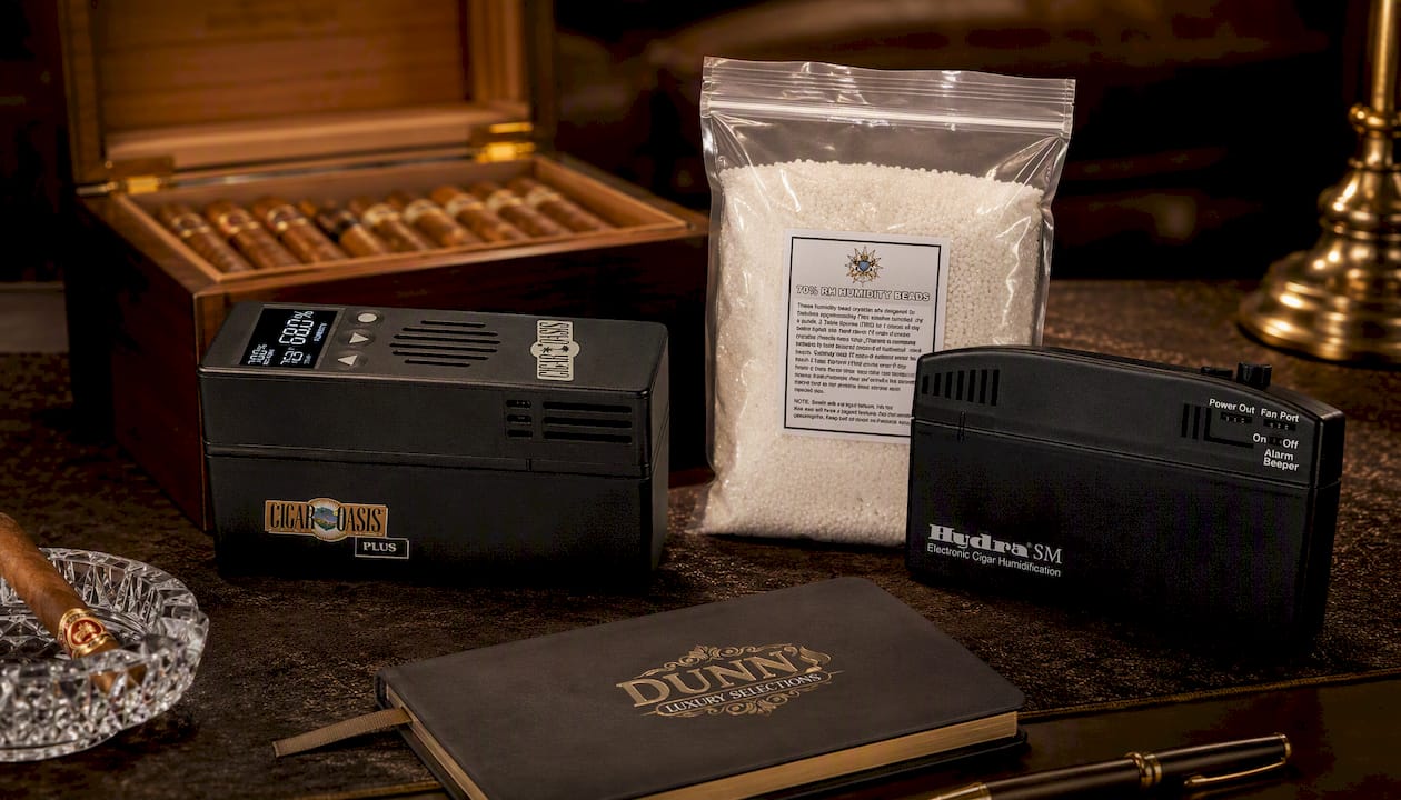 Cigar Oasis Plus: The Ultimate Cigar Humidification Device