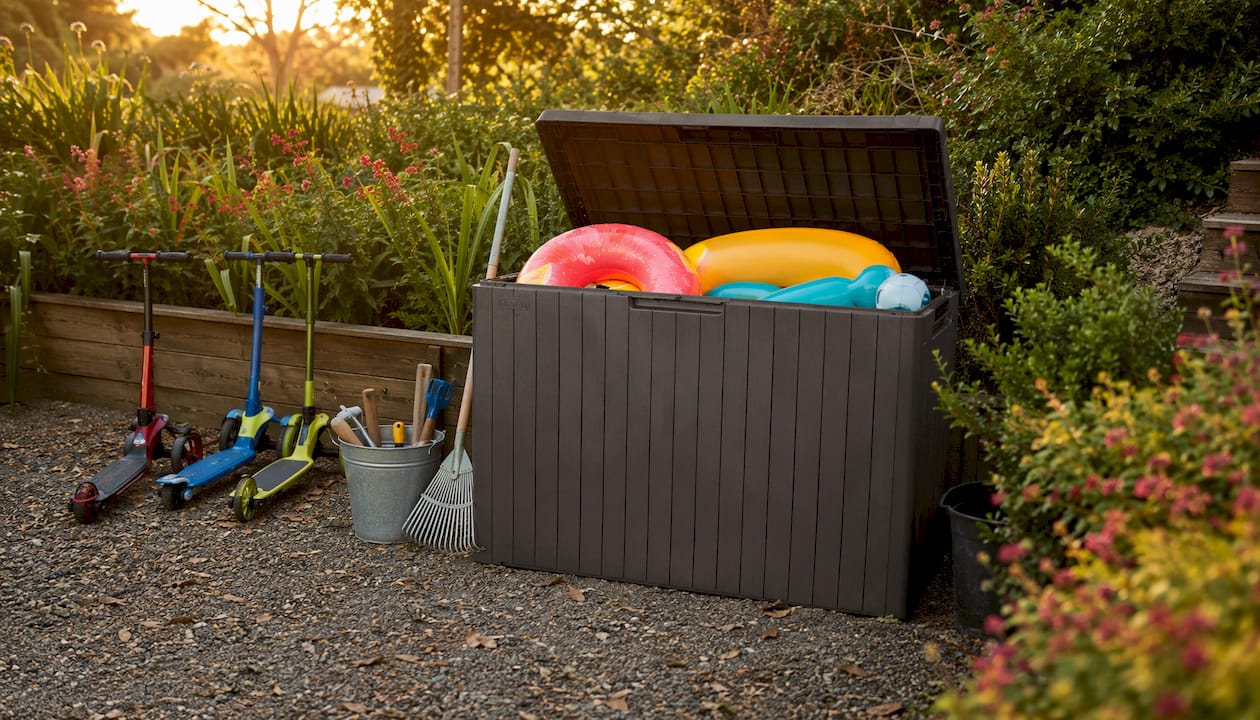 Large Keter resin outdoor storage shed