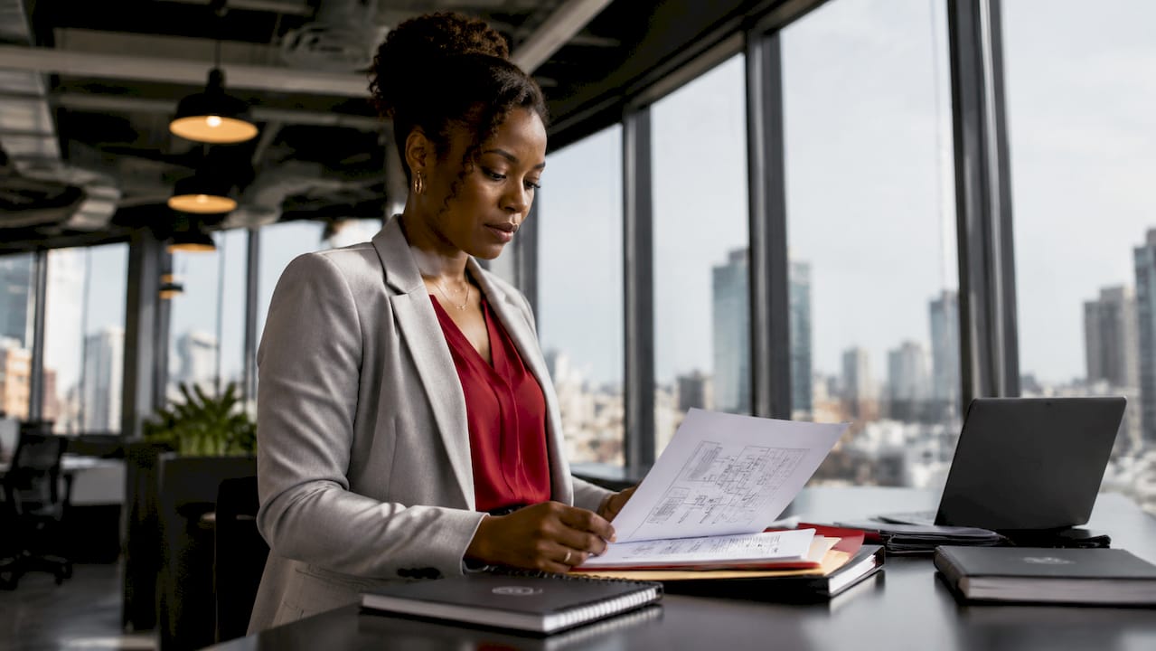 IT manager planning technology lifecycle