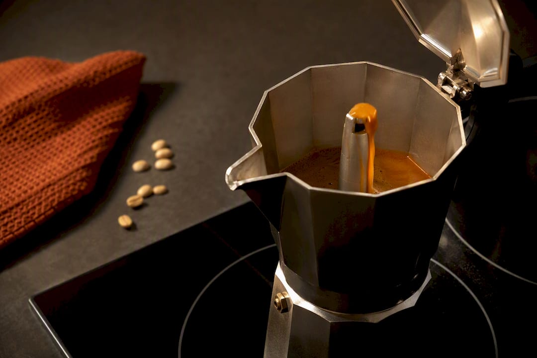 4 Roaster Tested Adjustments for Balanced Light Roast in a Moka Pot