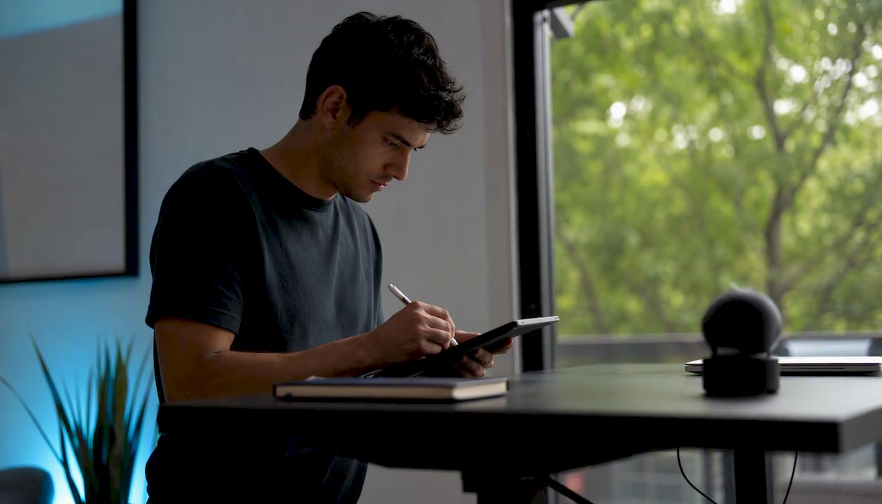 Founder sketching market sizing notes