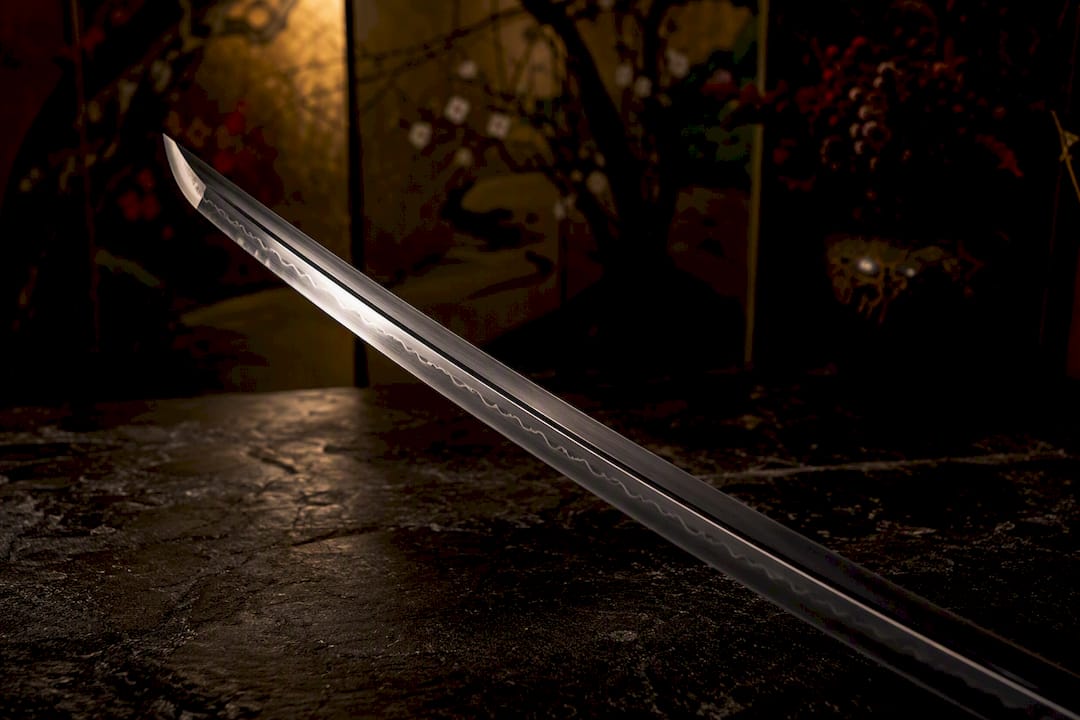 Katana blade taper and curvature detail